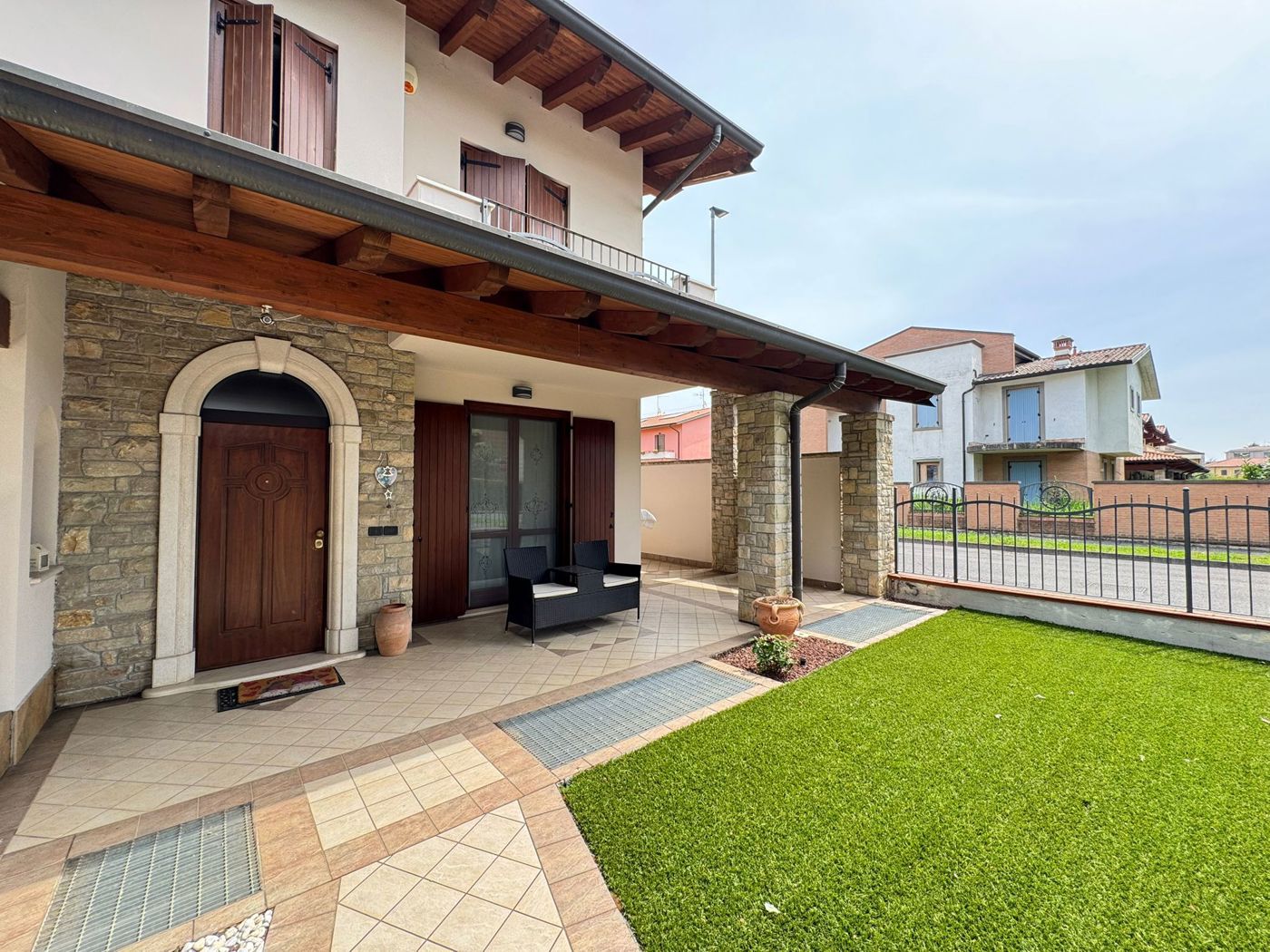 Villa Bifamiliare con giardino a Coccaglio