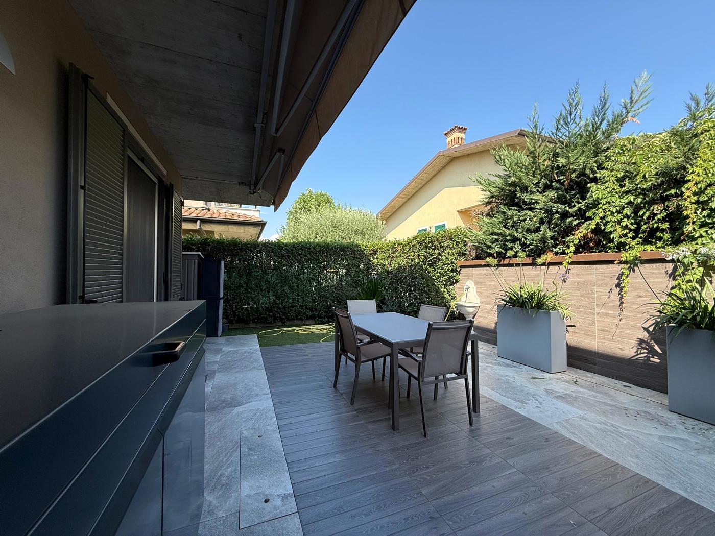 Villa Bifamiliare ristrutturata a Trenzano