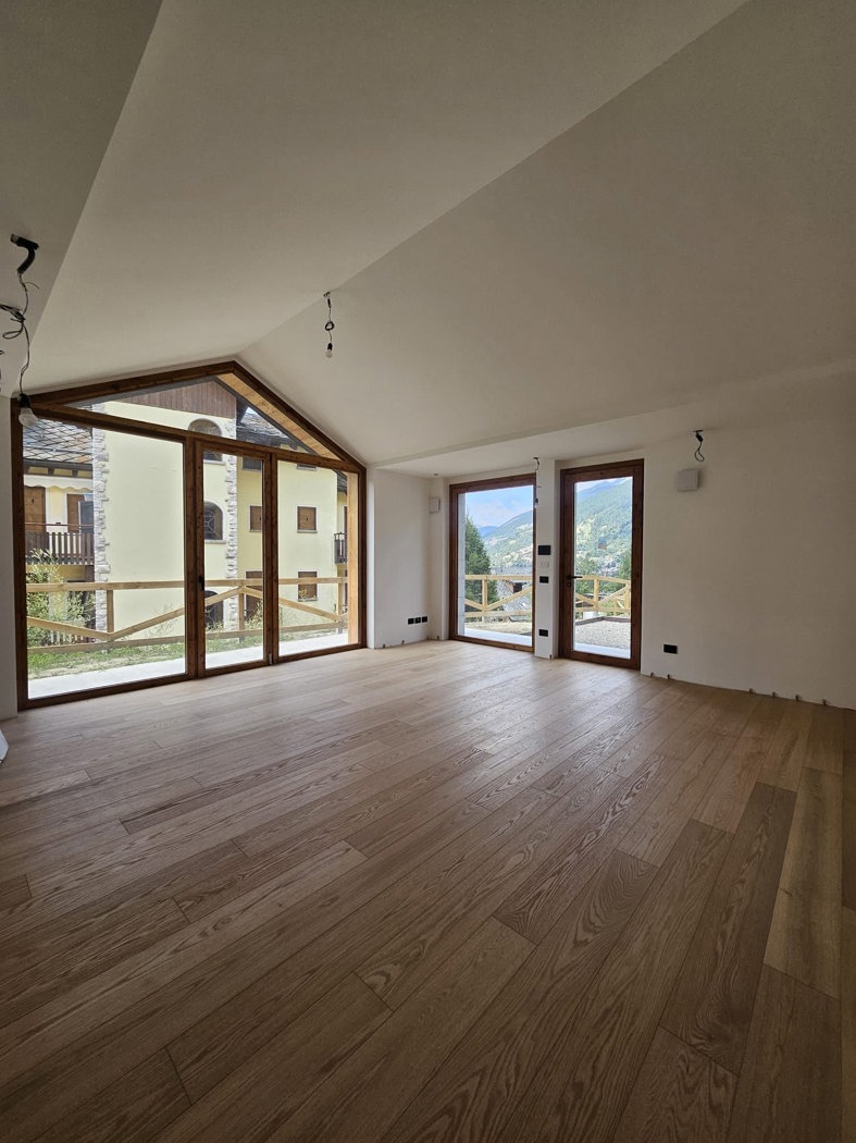 Villa con giardino a Ponte di Legno