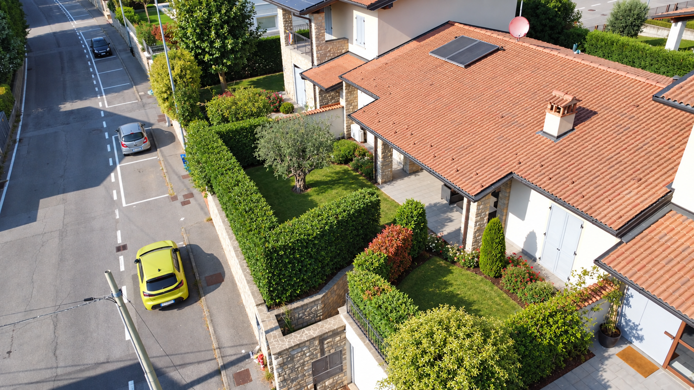Villa con giardino a Rovato