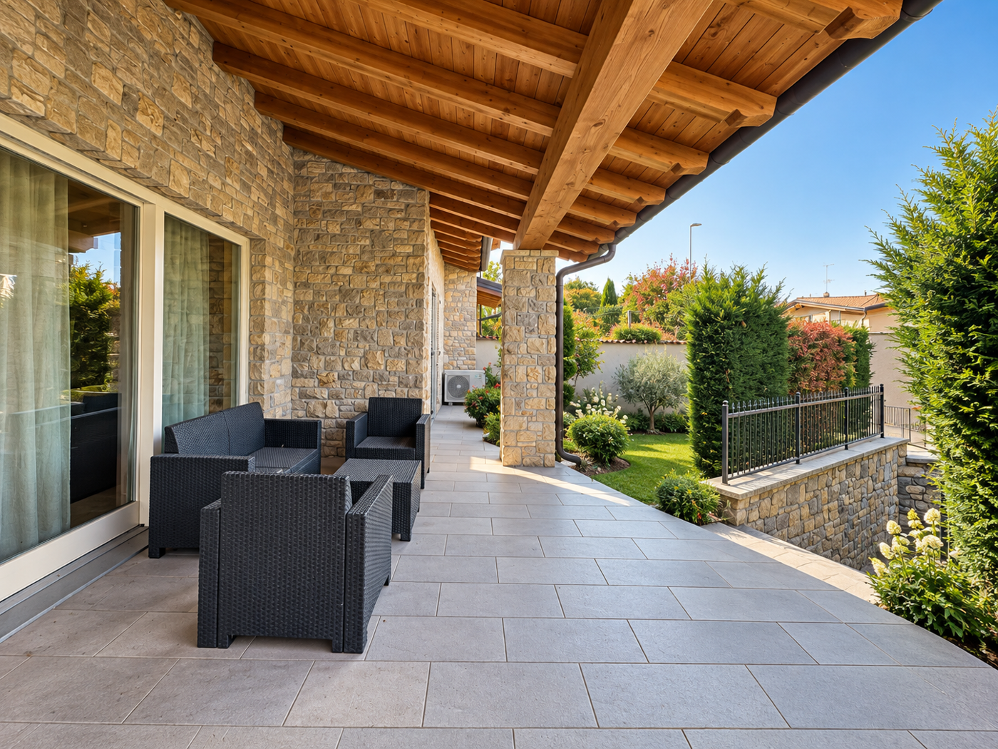 Villa con giardino a Rovato