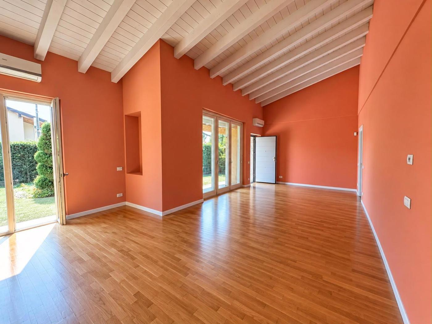 Villa con giardino a Rovato