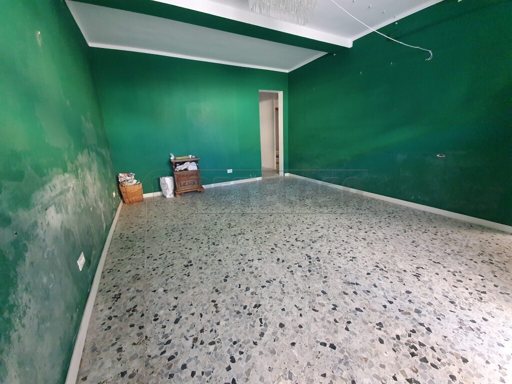 Locale commerciale in vendita in corso giuseppe garibaldi 178, Viareggio