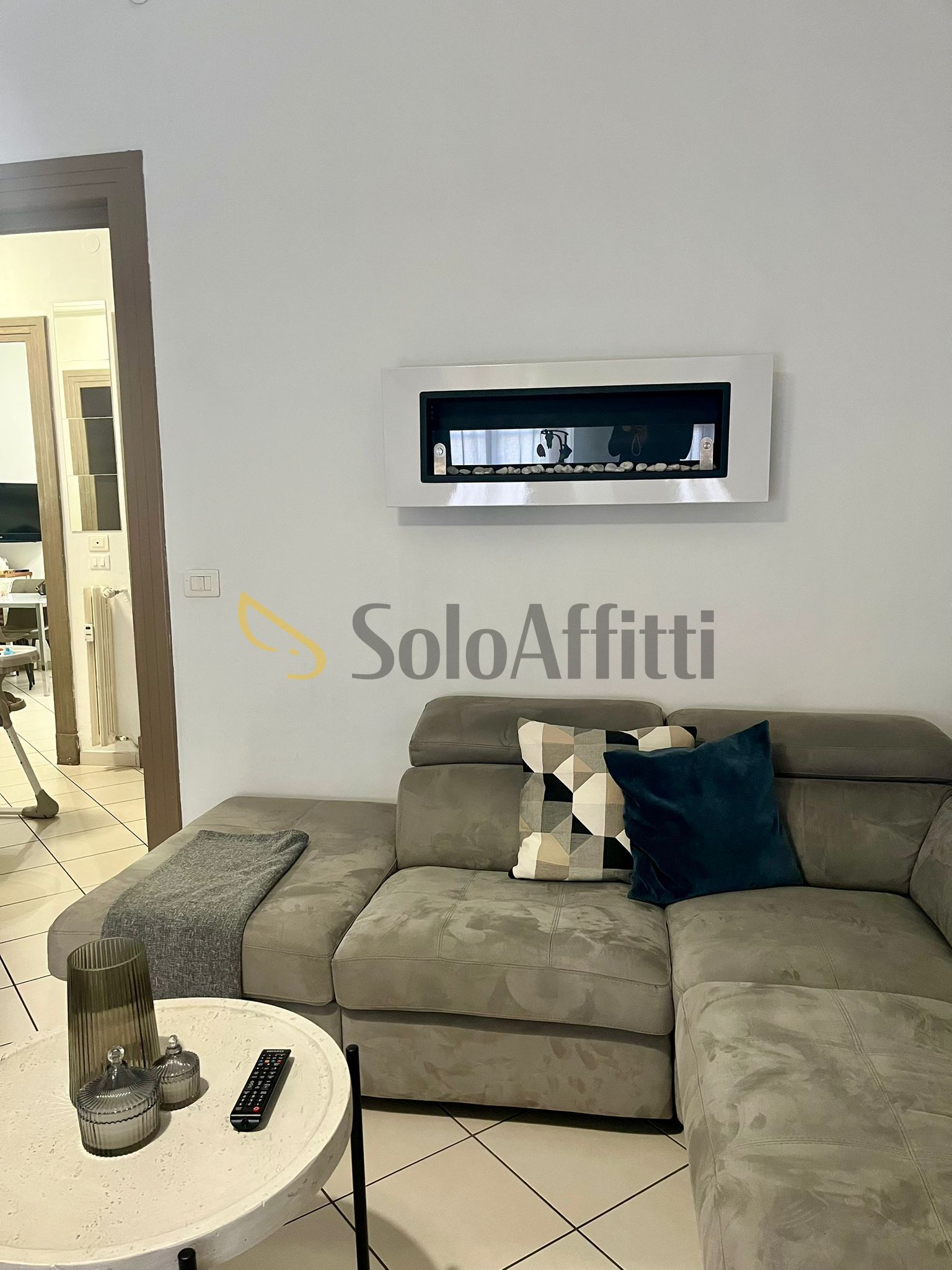 Trilocale ristrutturato in via arona, Torino