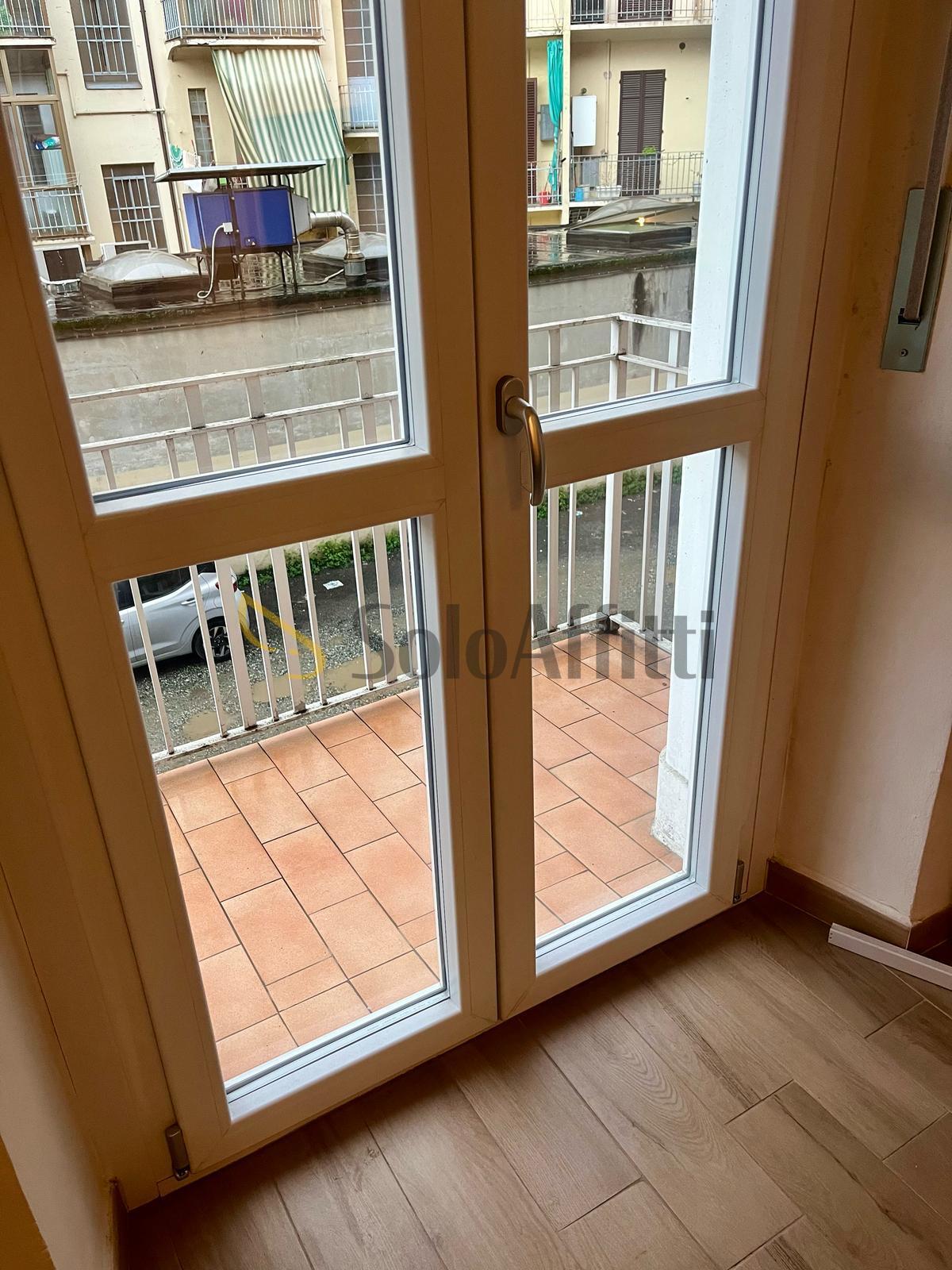 Bilocale ristrutturato in corso trapani, Torino