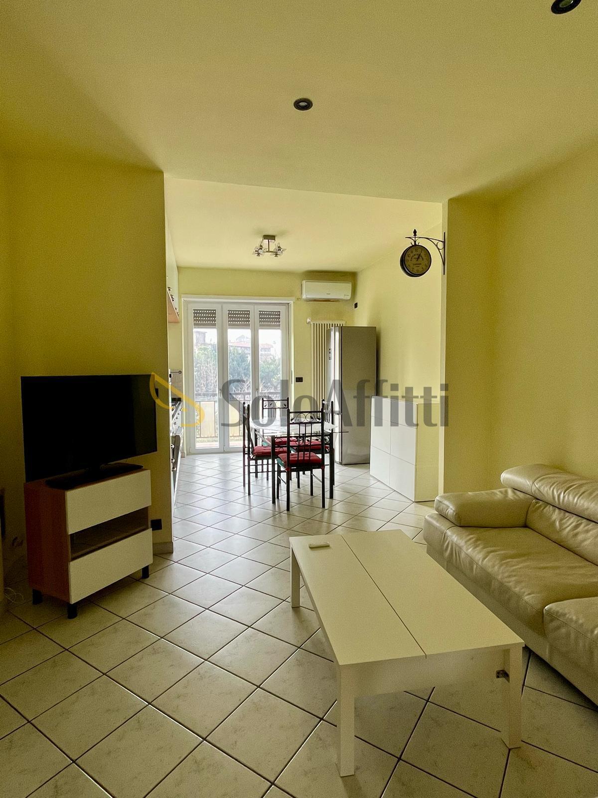 Trilocale ristrutturato in via lucca 32, Torino