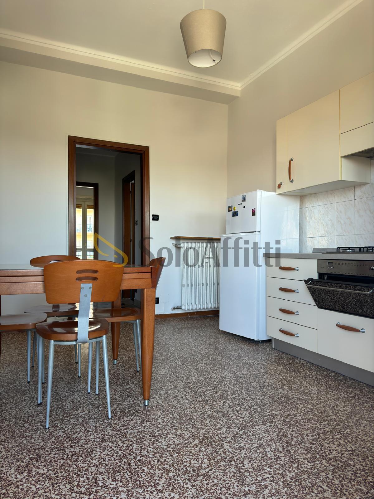 Trilocale in affitto in via francesco de sanctis 100, Torino