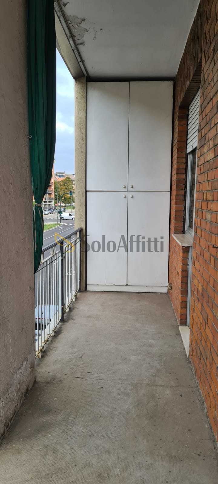 Trilocale ristrutturato in via pietro cossa, Torino