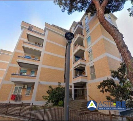 Trilocale in vendita a Roma