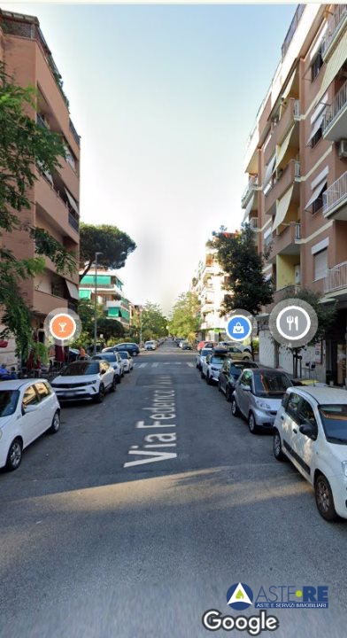 Trilocale in vendita, Roma ostia