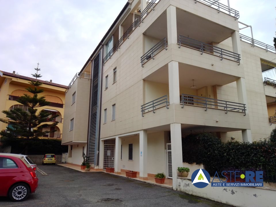 Bilocale in vendita a Santa Marinella