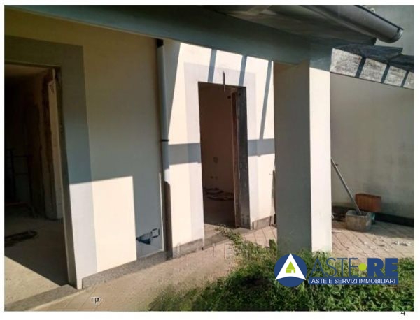 Stabile/Palazzo in vendita a Capranica