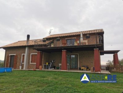 Villa in vendita a Montefiascone
