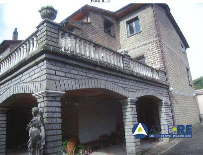 Quadrilocale in vendita, Vetralla cura