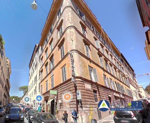 Quadrilocale in vendita a Roma