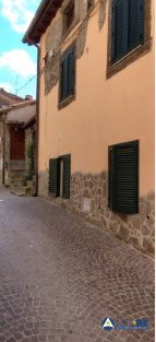 Monolocale in vendita a Soriano nel Cimino