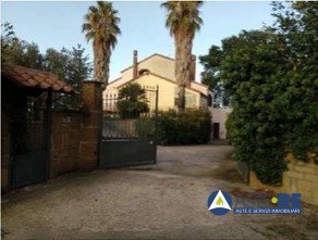 Villa in vendita a Viterbo