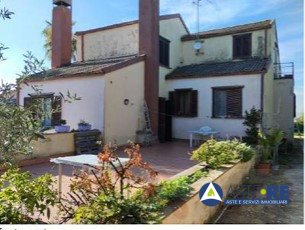 Villa in vendita a Viterbo