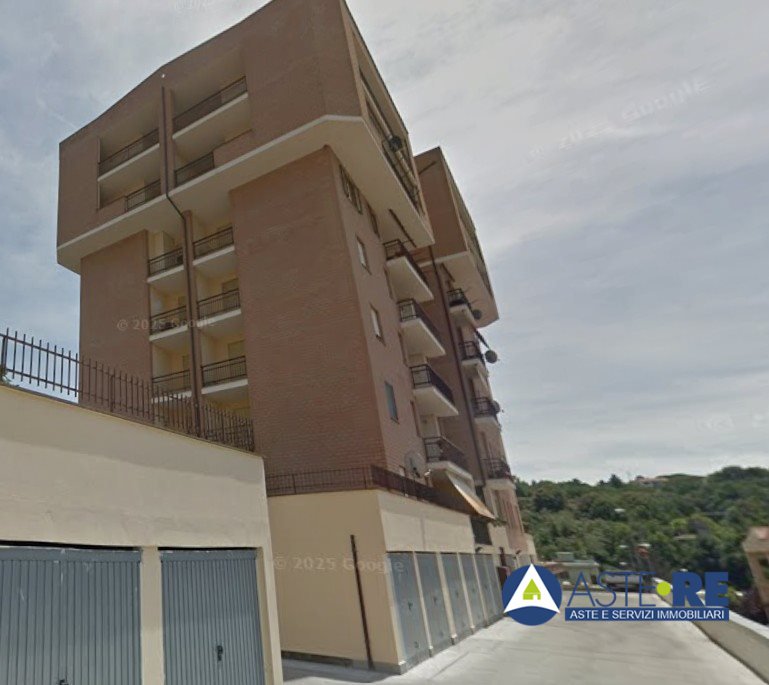 Quadrilocale in vendita a Viterbo