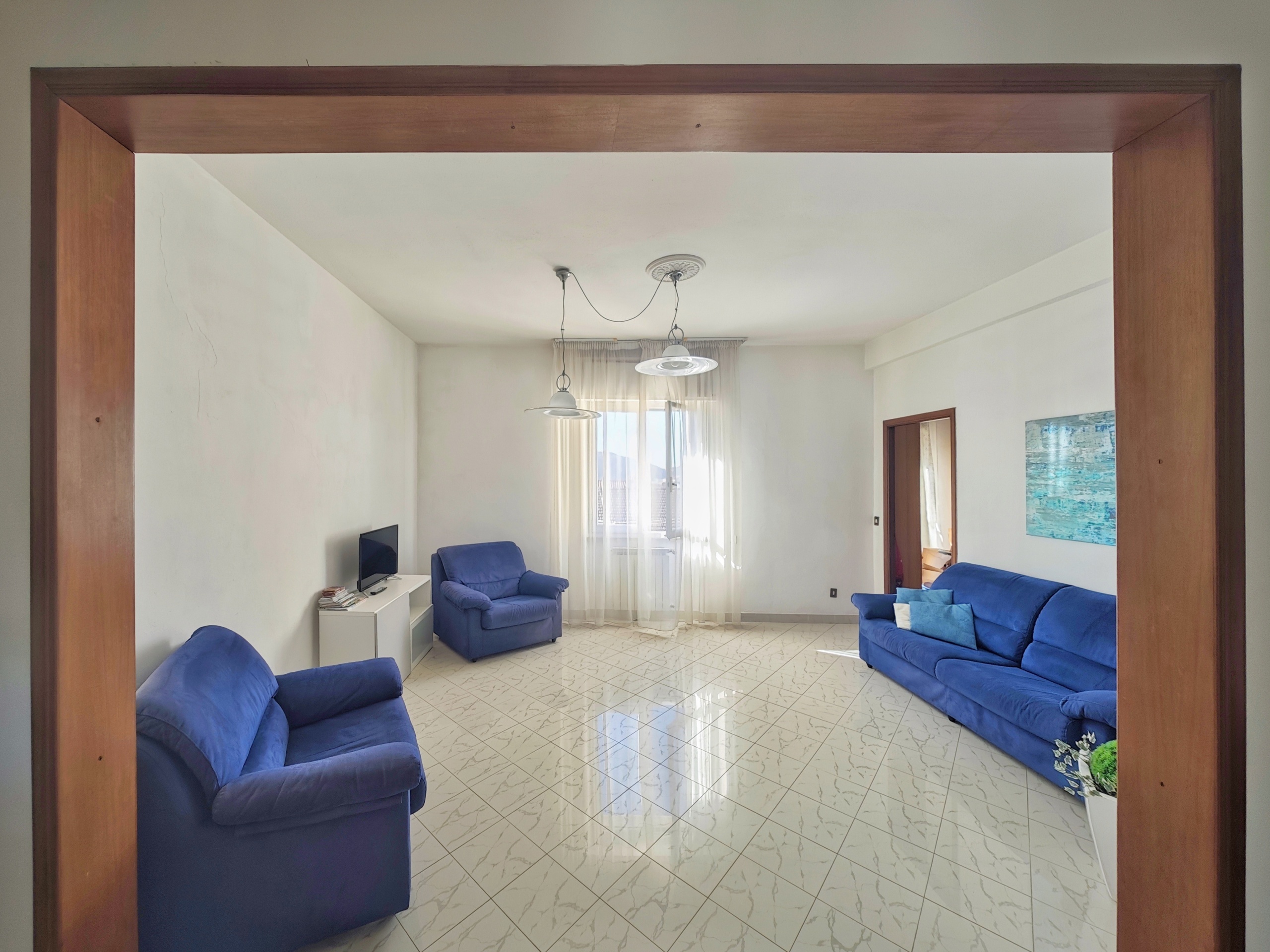 Appartamento con terrazzi in piazza giacomo matteotti 8, Sarzana