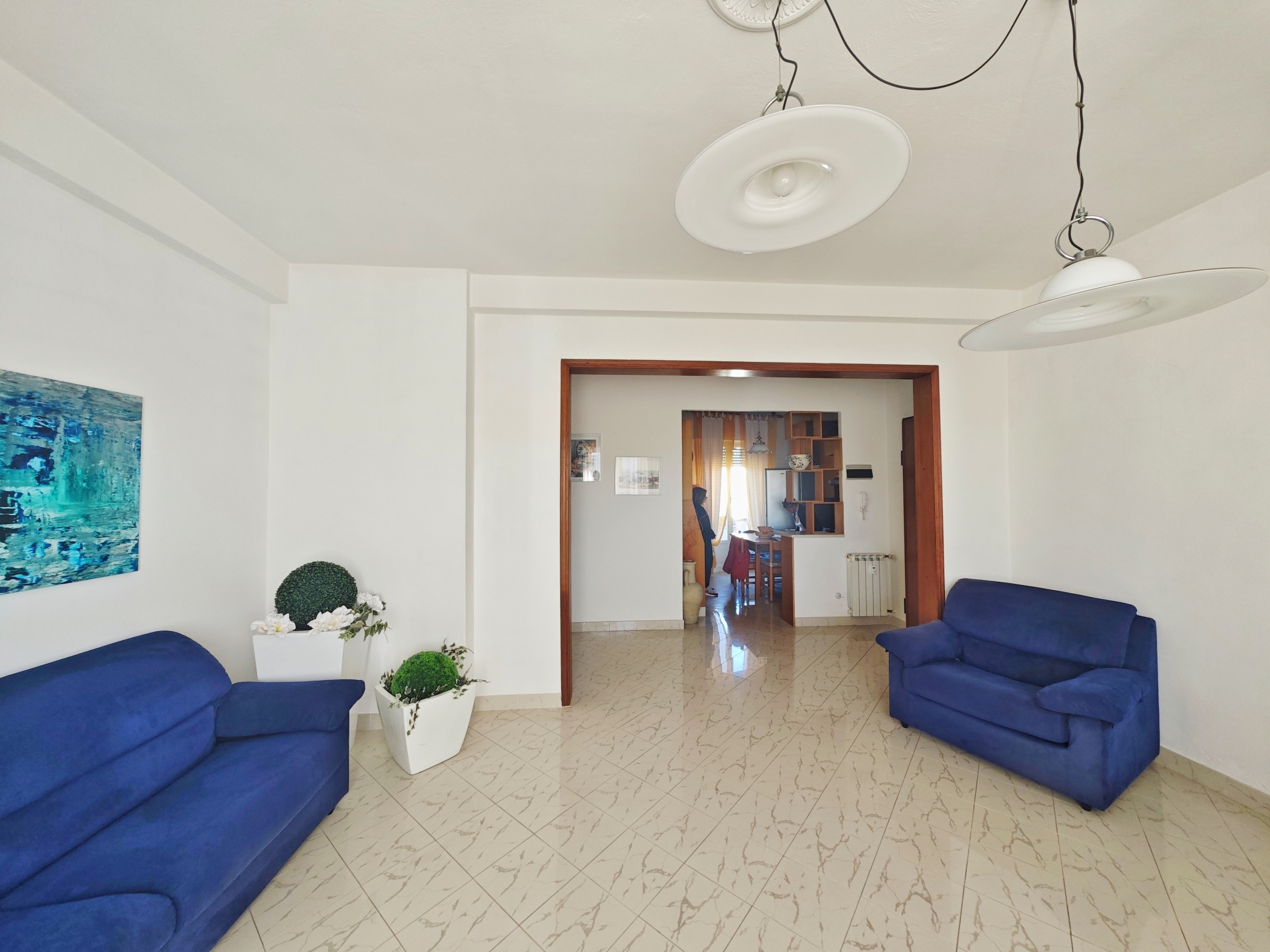 Appartamento con terrazzi in piazza giacomo matteotti 8, Sarzana