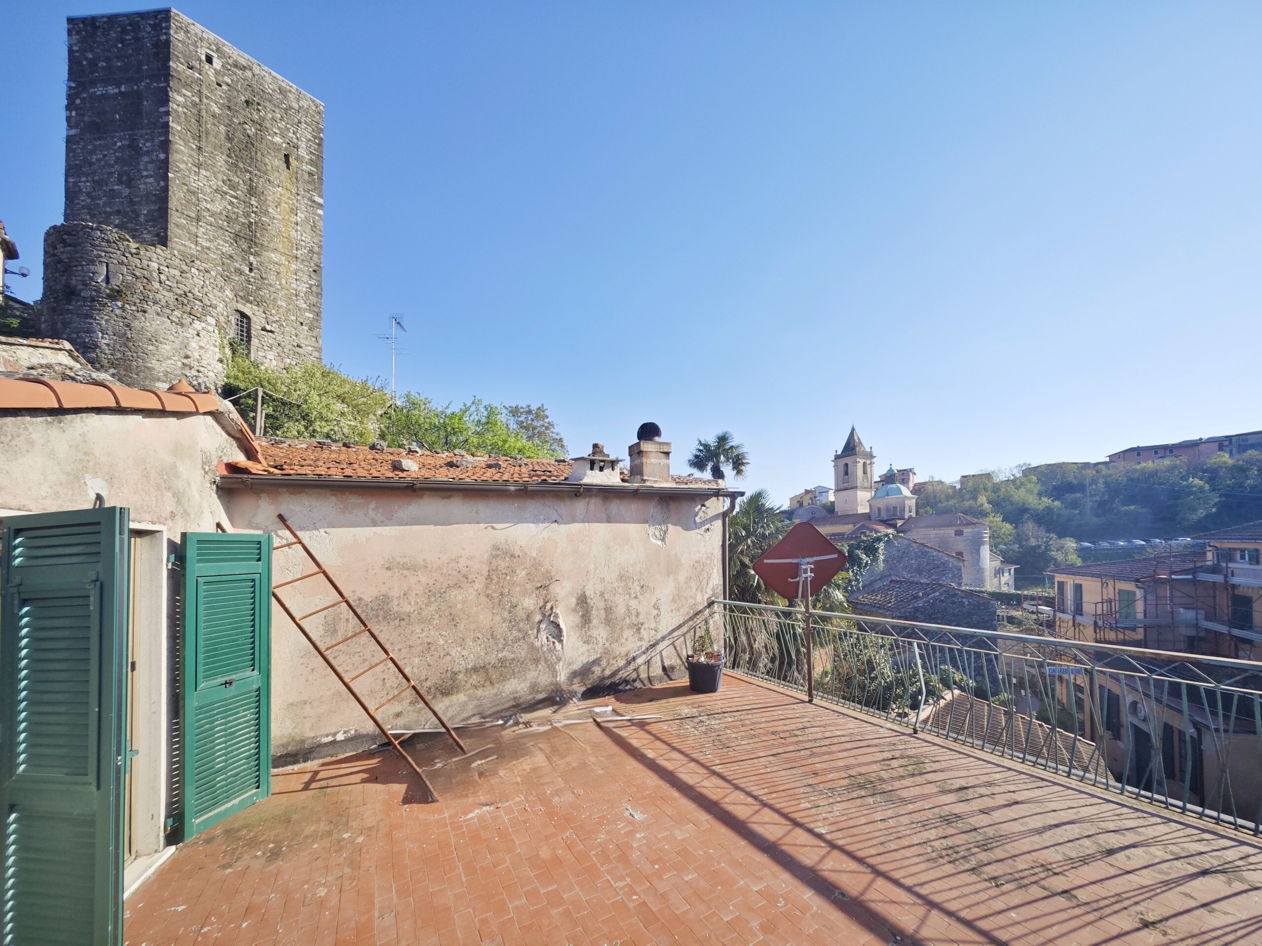 Casa indipendente in vendita in via giuseppe verdi 52, Vezzano Ligure