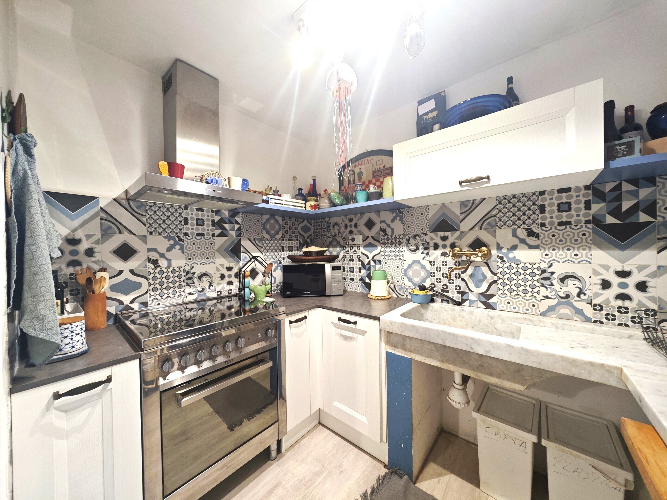 Appartamento con giardino in via salicello 153, Castelnuovo Magra