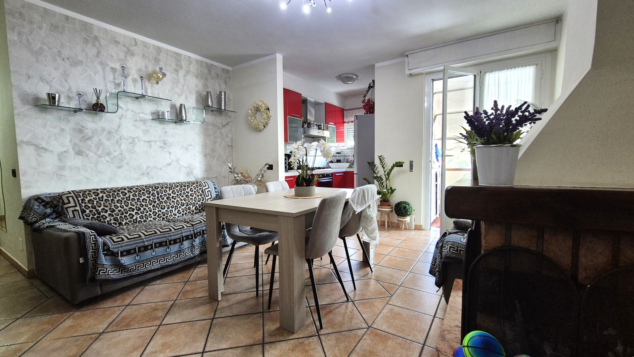 Quadrilocale in vendita in via dei molini 139, Sarzana