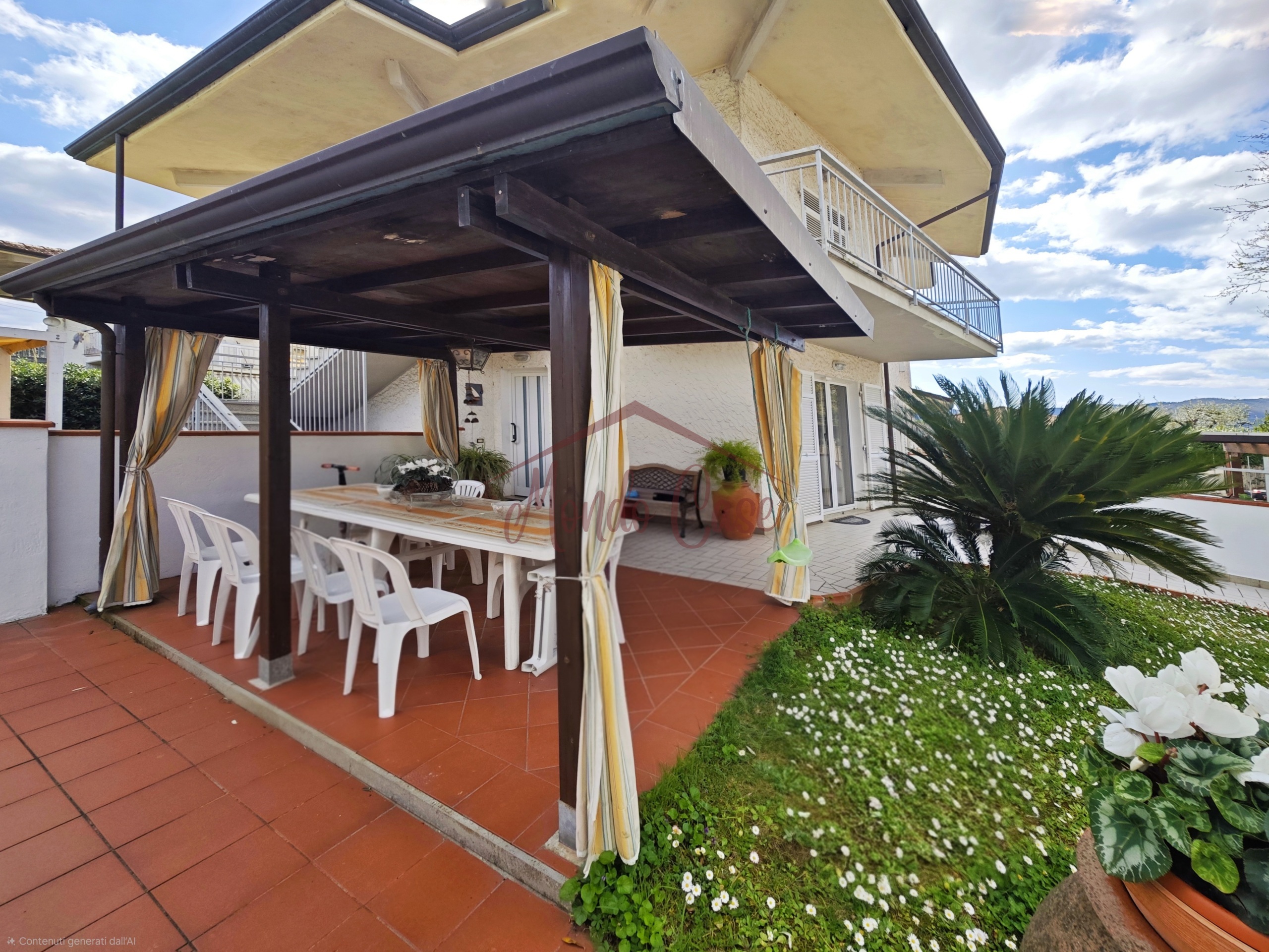 Casa indipendente con giardino, Fosdinovo caniparola