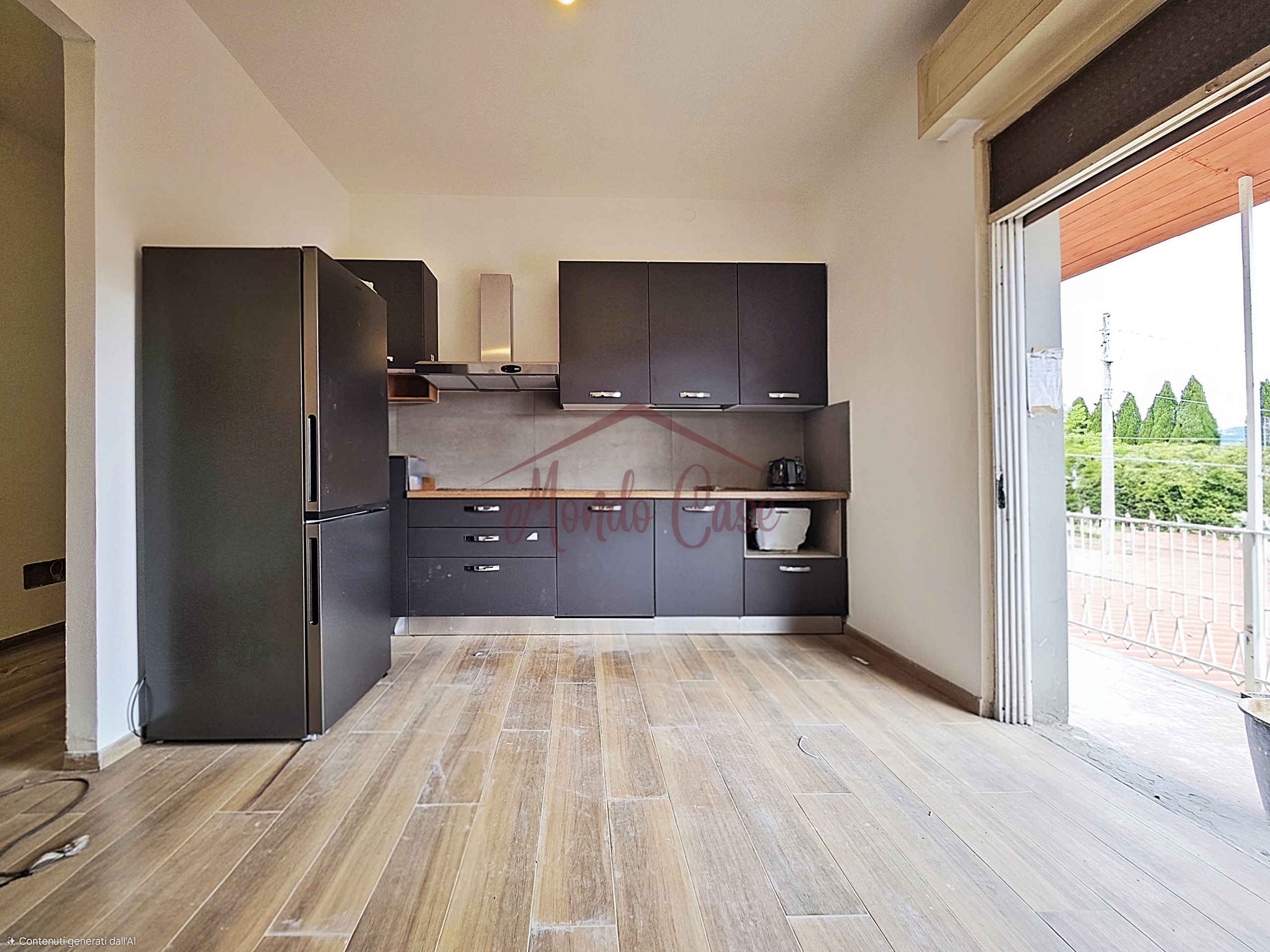 Casa indipendente con giardino a Sarzana