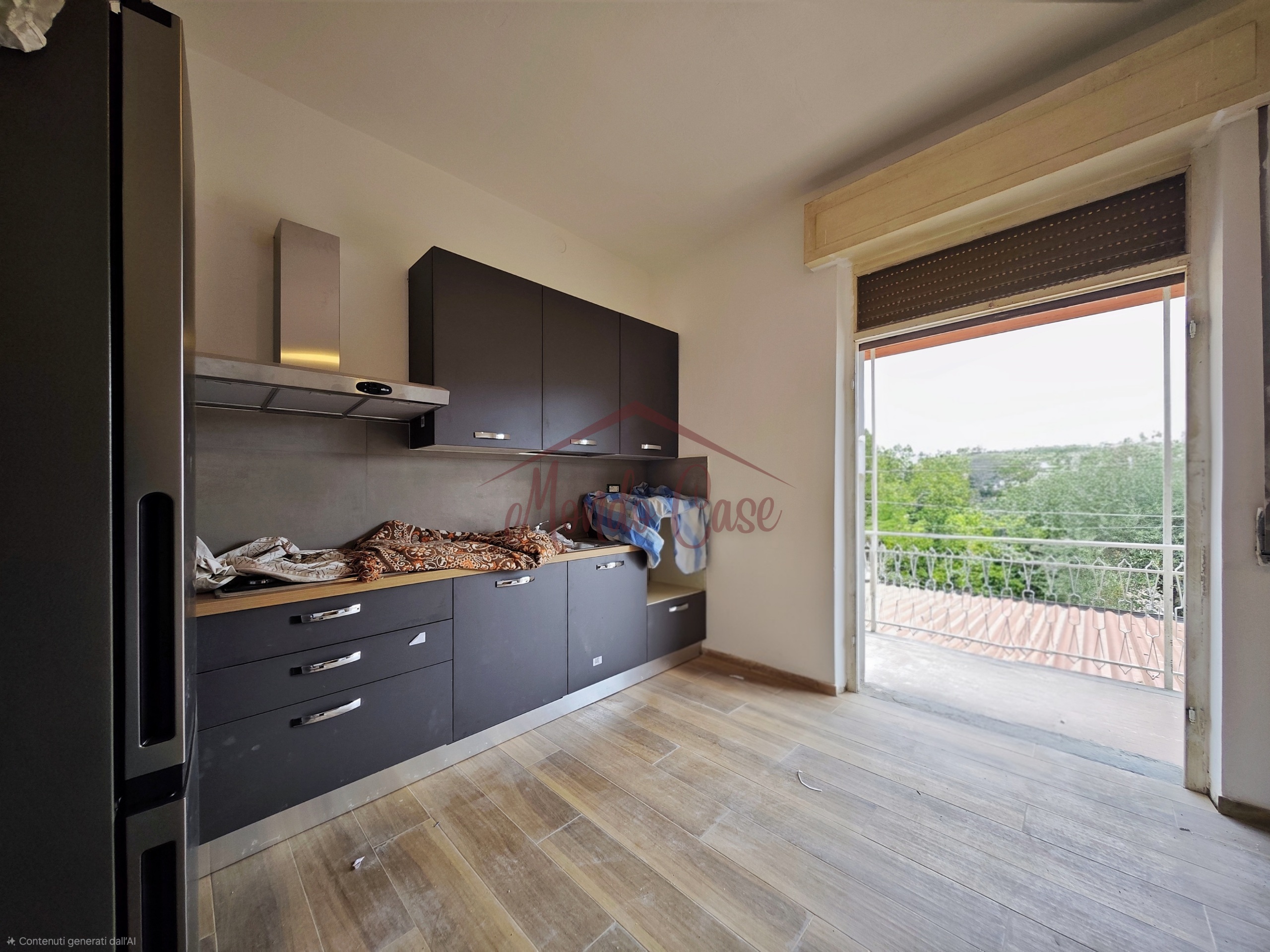 Casa indipendente con giardino a Sarzana