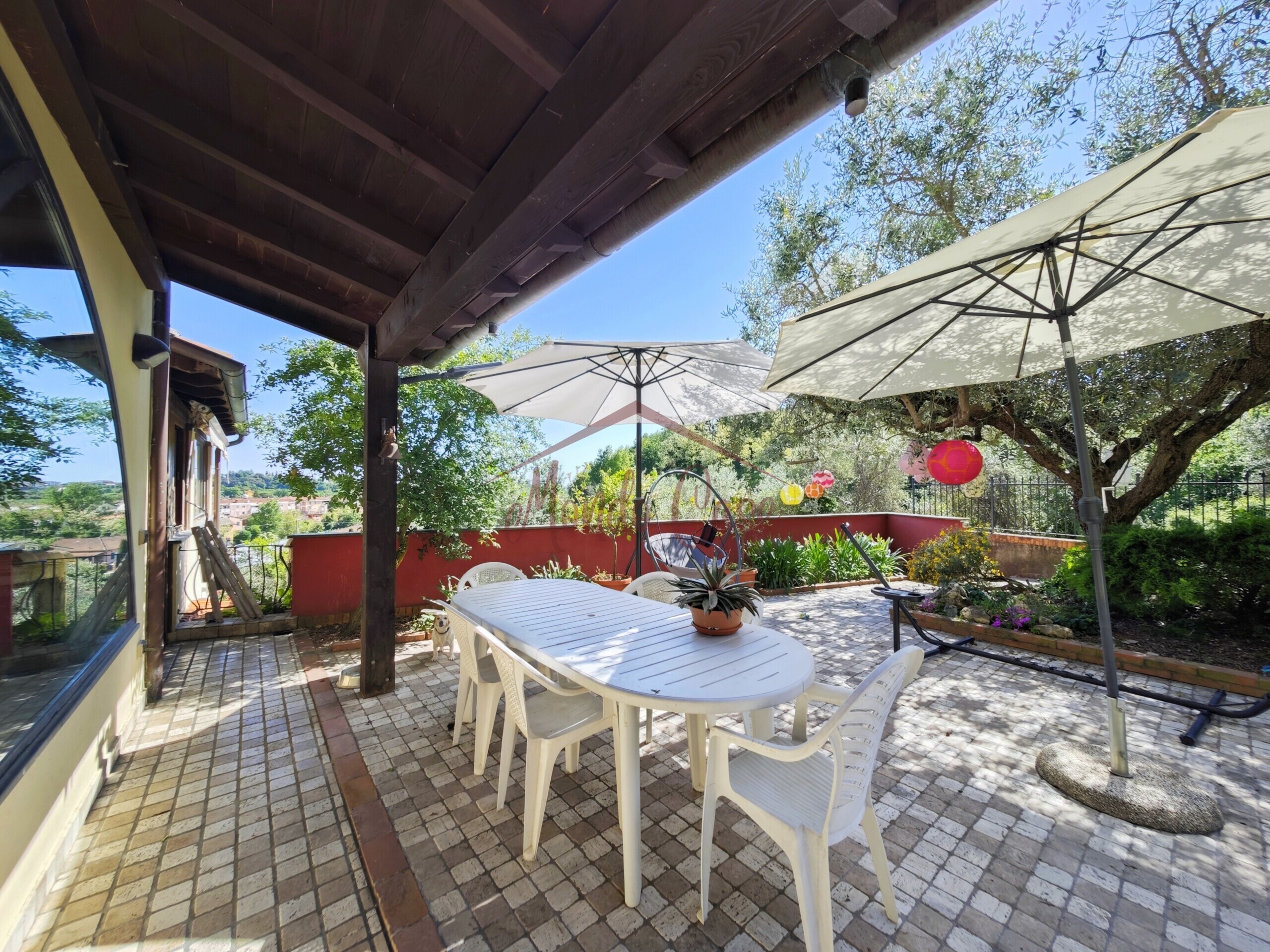 Villa con giardino in via canalburo 66 a, Sarzana