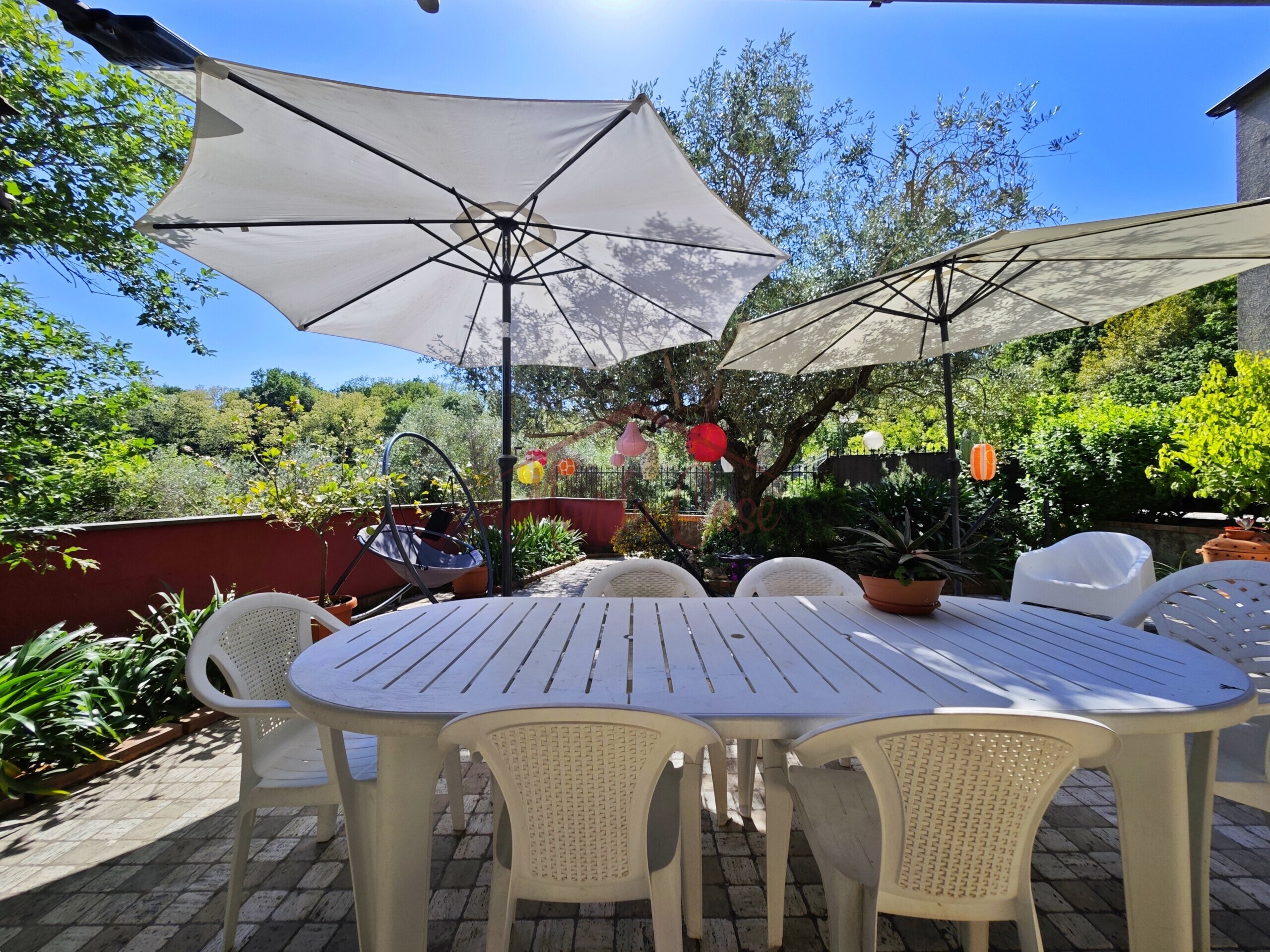 Villa con giardino in via canalburo 66 a, Sarzana