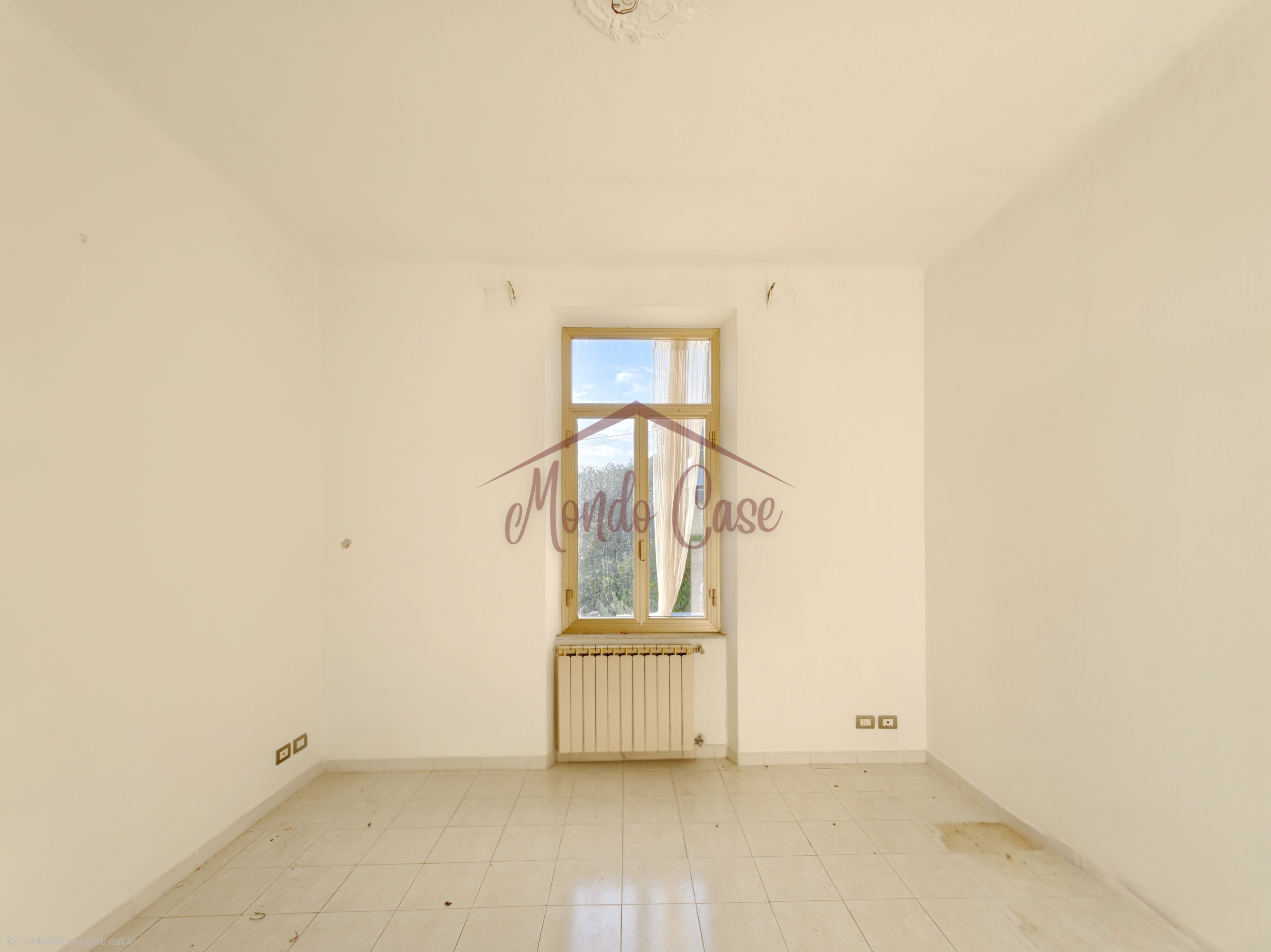 Casa indipendente con giardino in via circonvallazione 2, Aulla