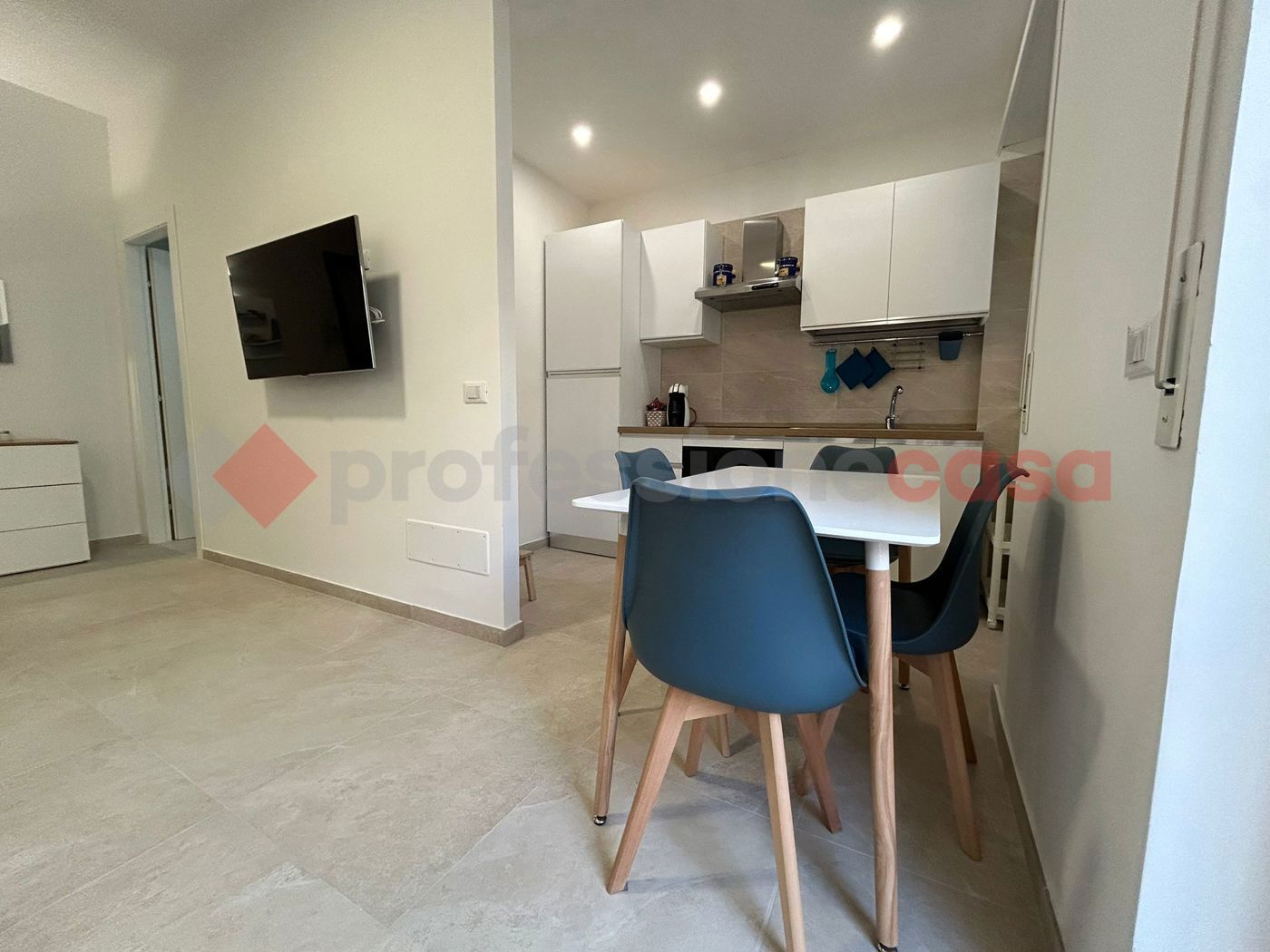 Bilocale in vendita a Terracina