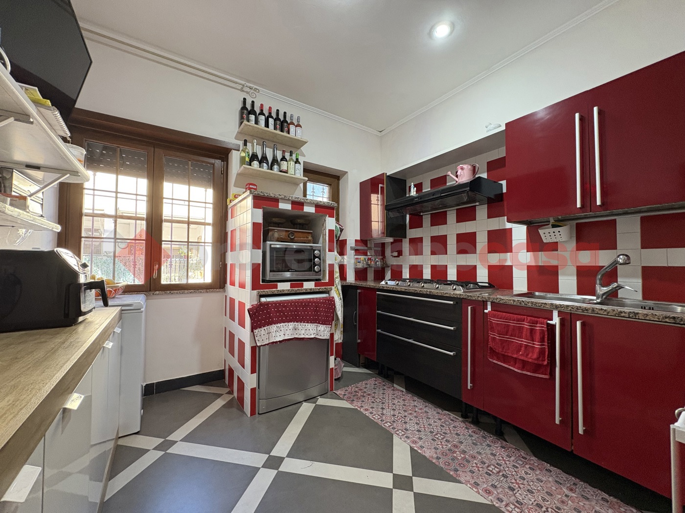 Casa indipendente in vendita a Terracina