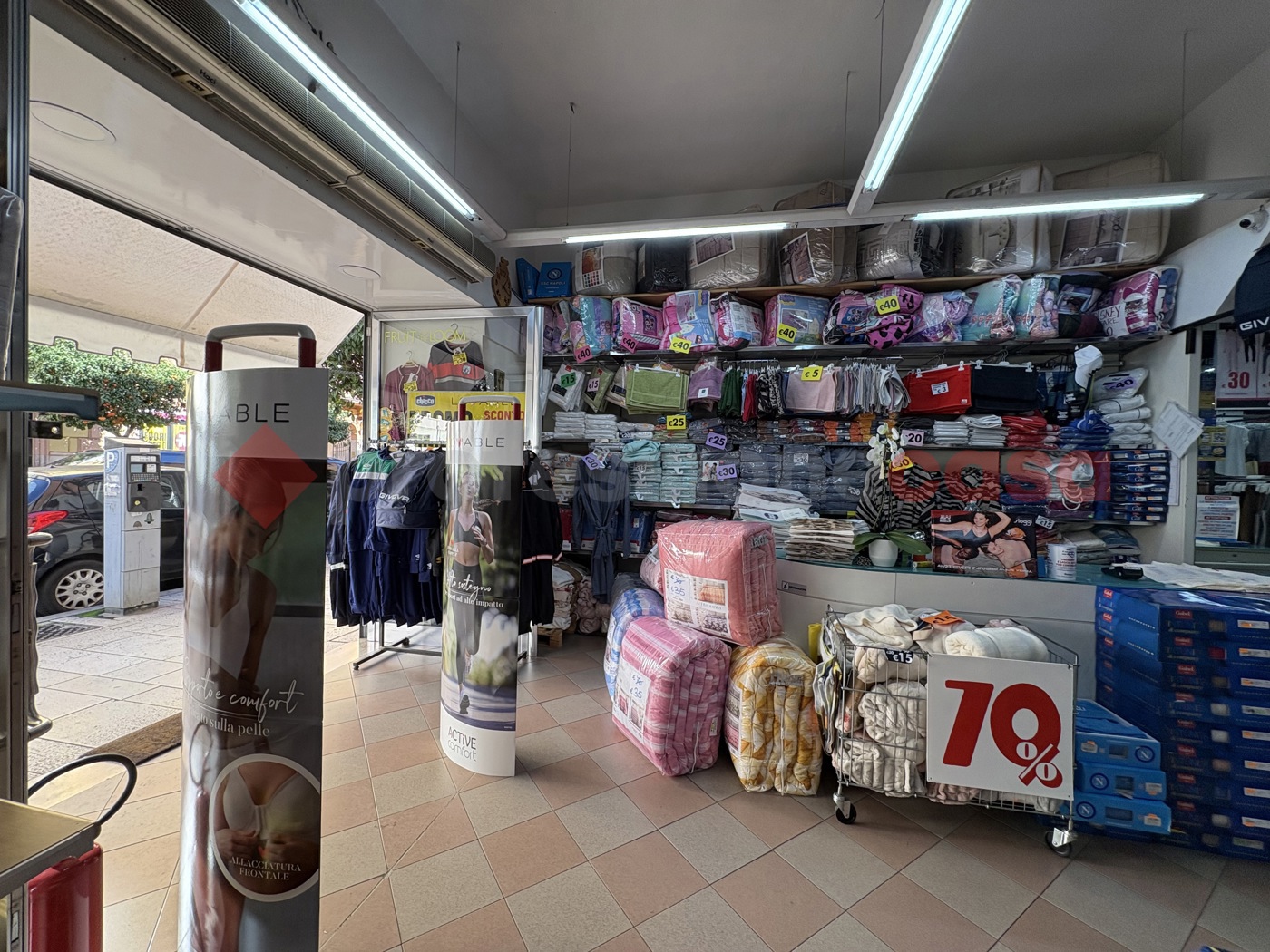 Negozio in vendita a Terracina