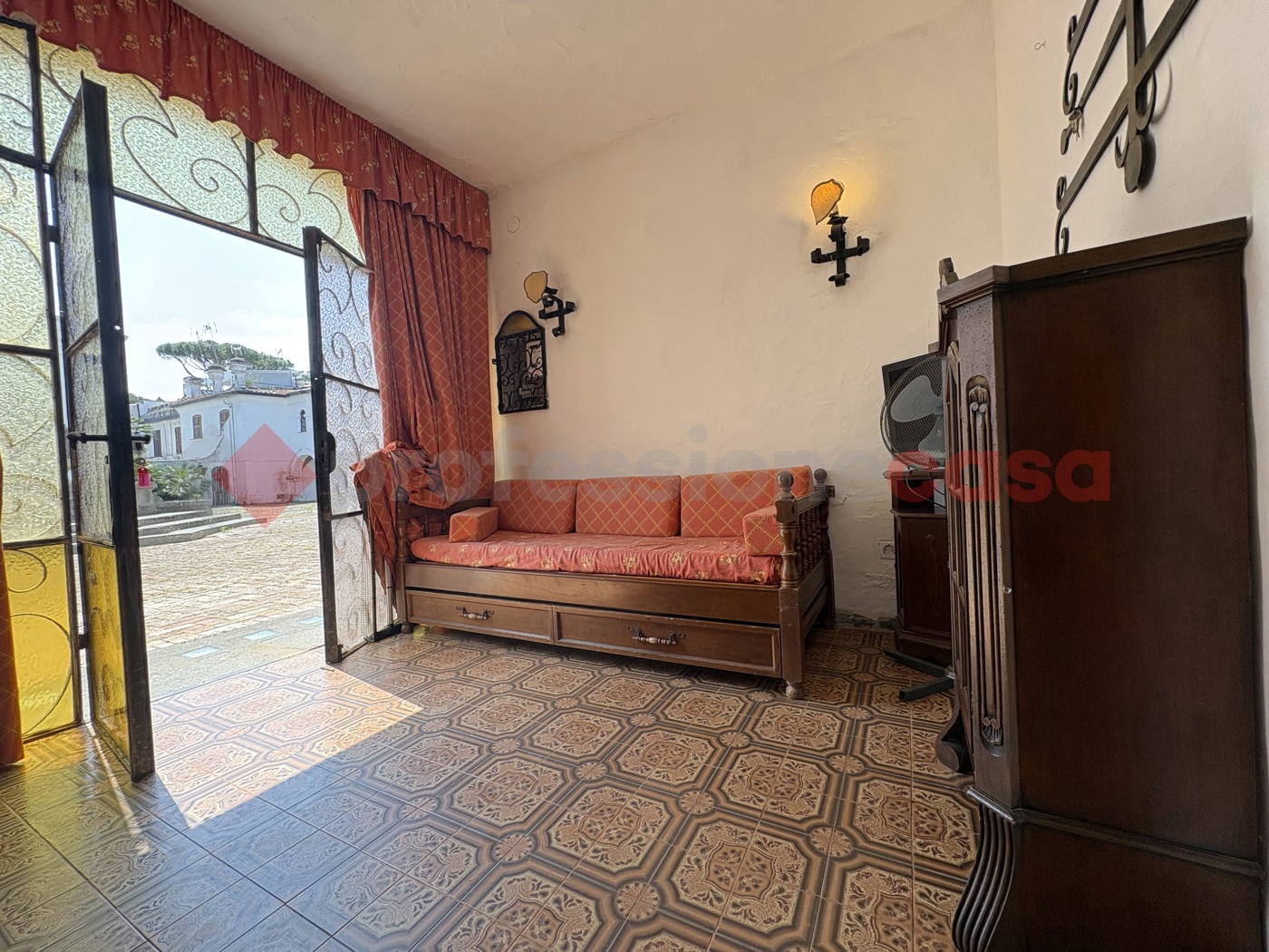 Villa con giardino a Terracina