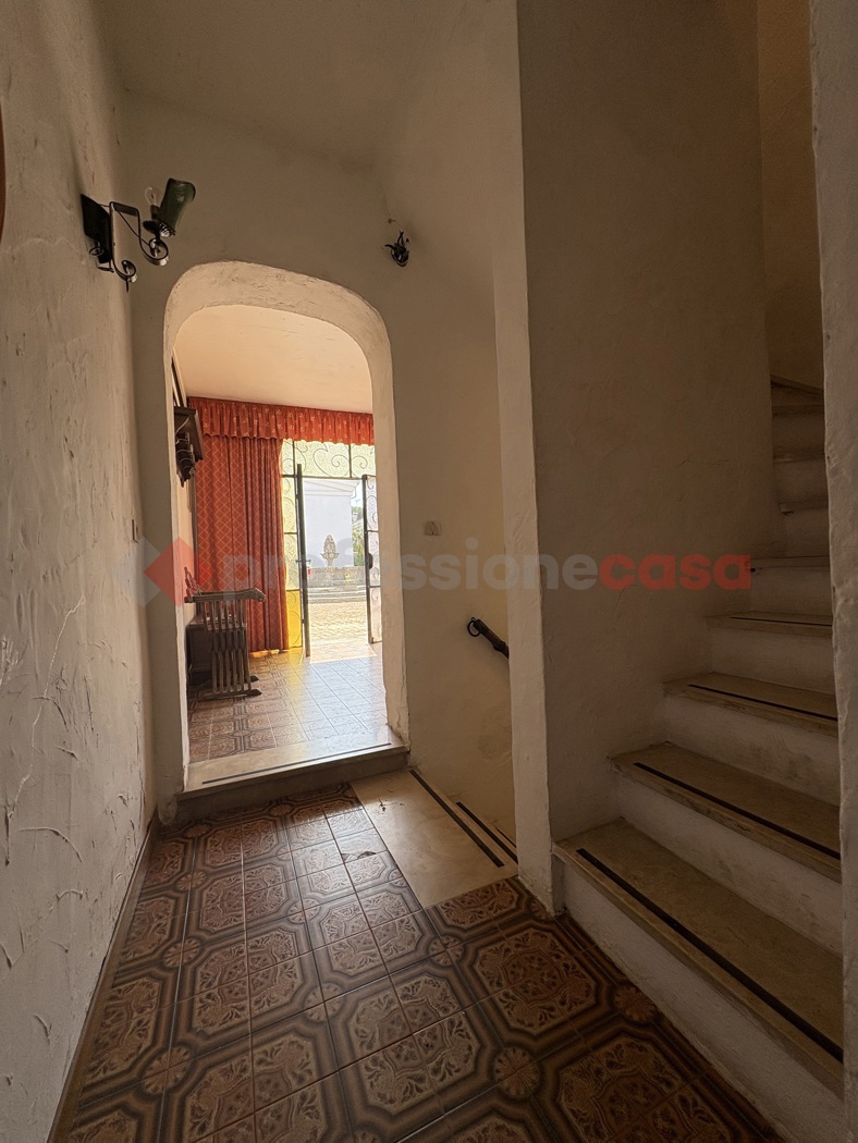 Villa con giardino a Terracina