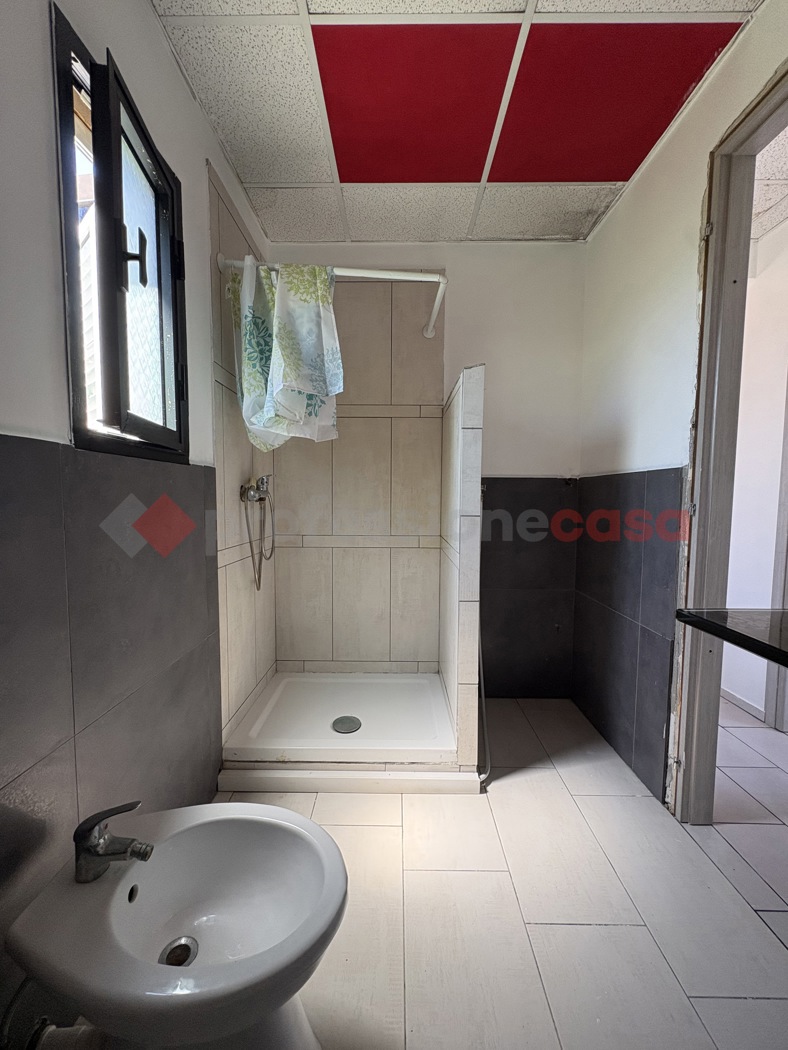 Casa indipendente con box doppio a Terracina