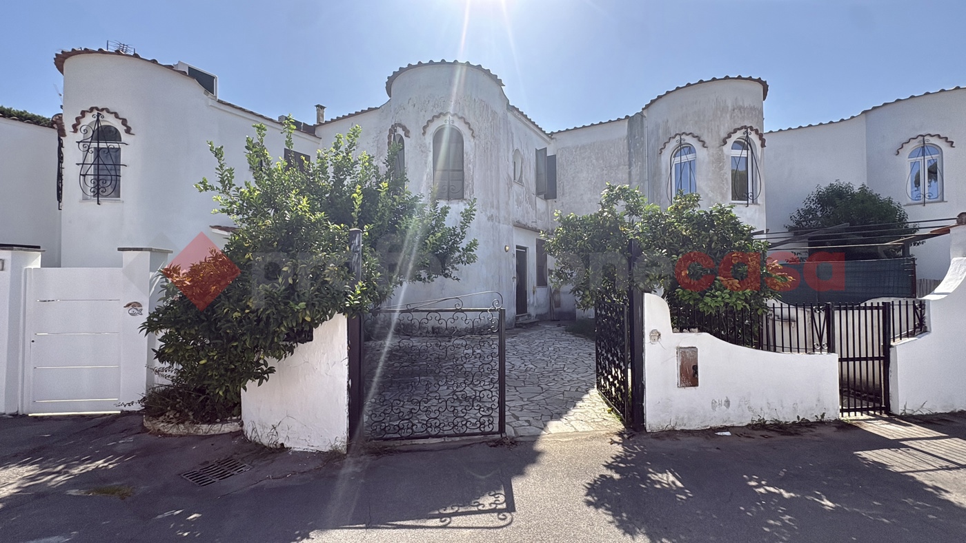 Villa in vendita a Terracina