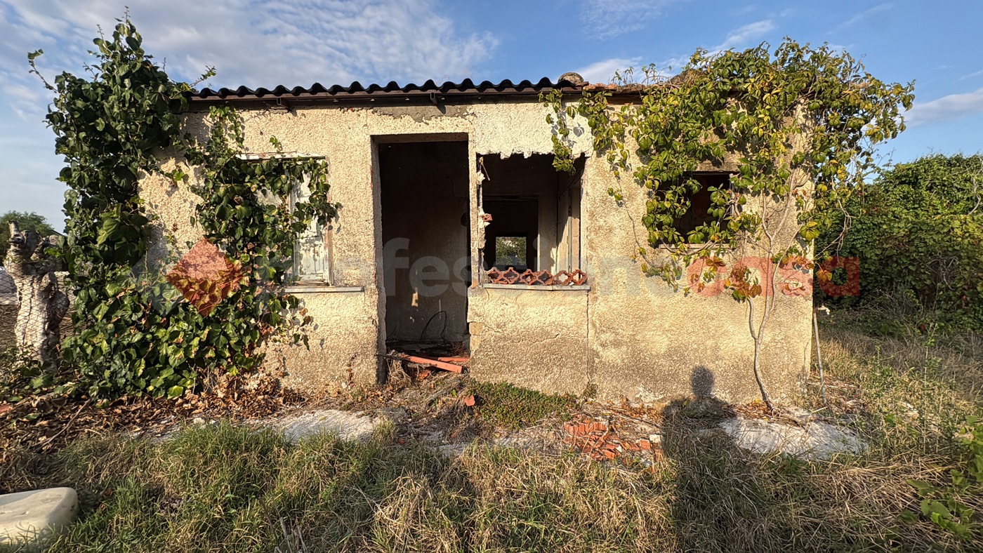 Casa indipendente con box doppio a Pontinia