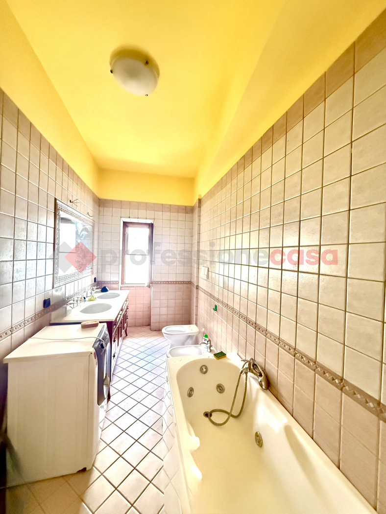 Quadrilocale in vendita a Acerra