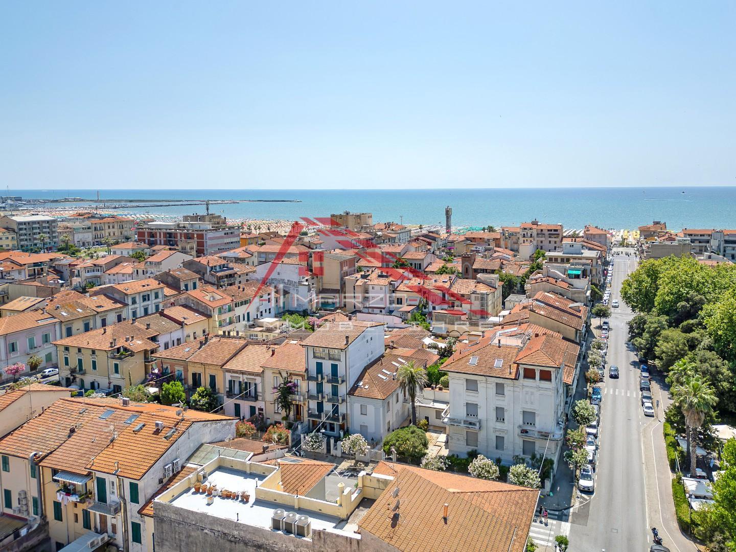 Casa indipendente in vendita a Viareggio