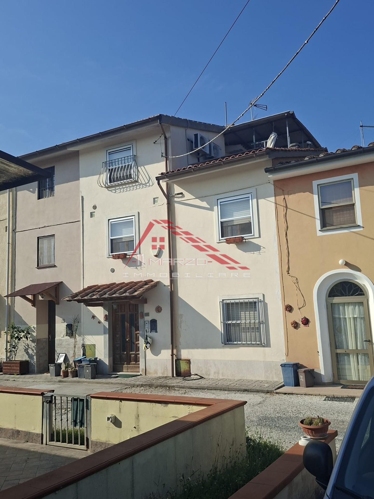 Casa indipendente con terrazzo, Cascina ripoli