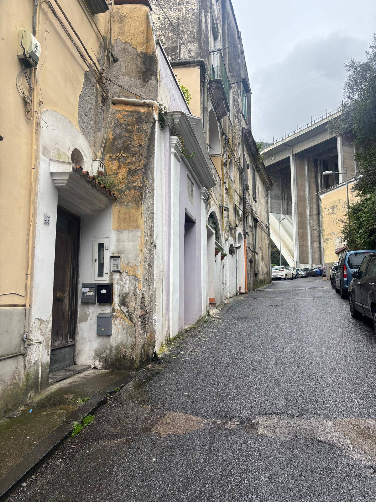 Appartamento in vendita a Salerno, Centro