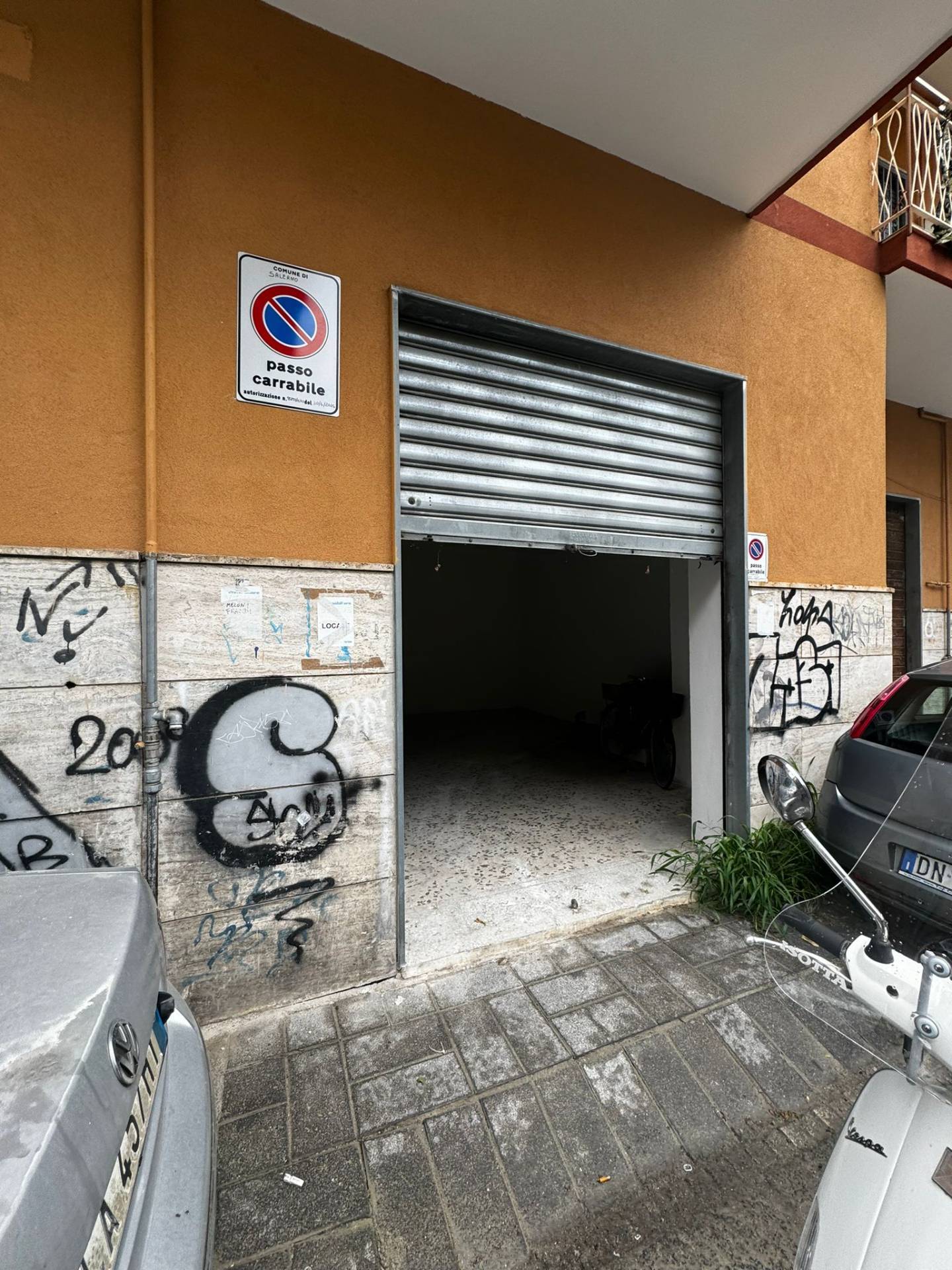Box o garage in vendita a Salerno, PASTENA