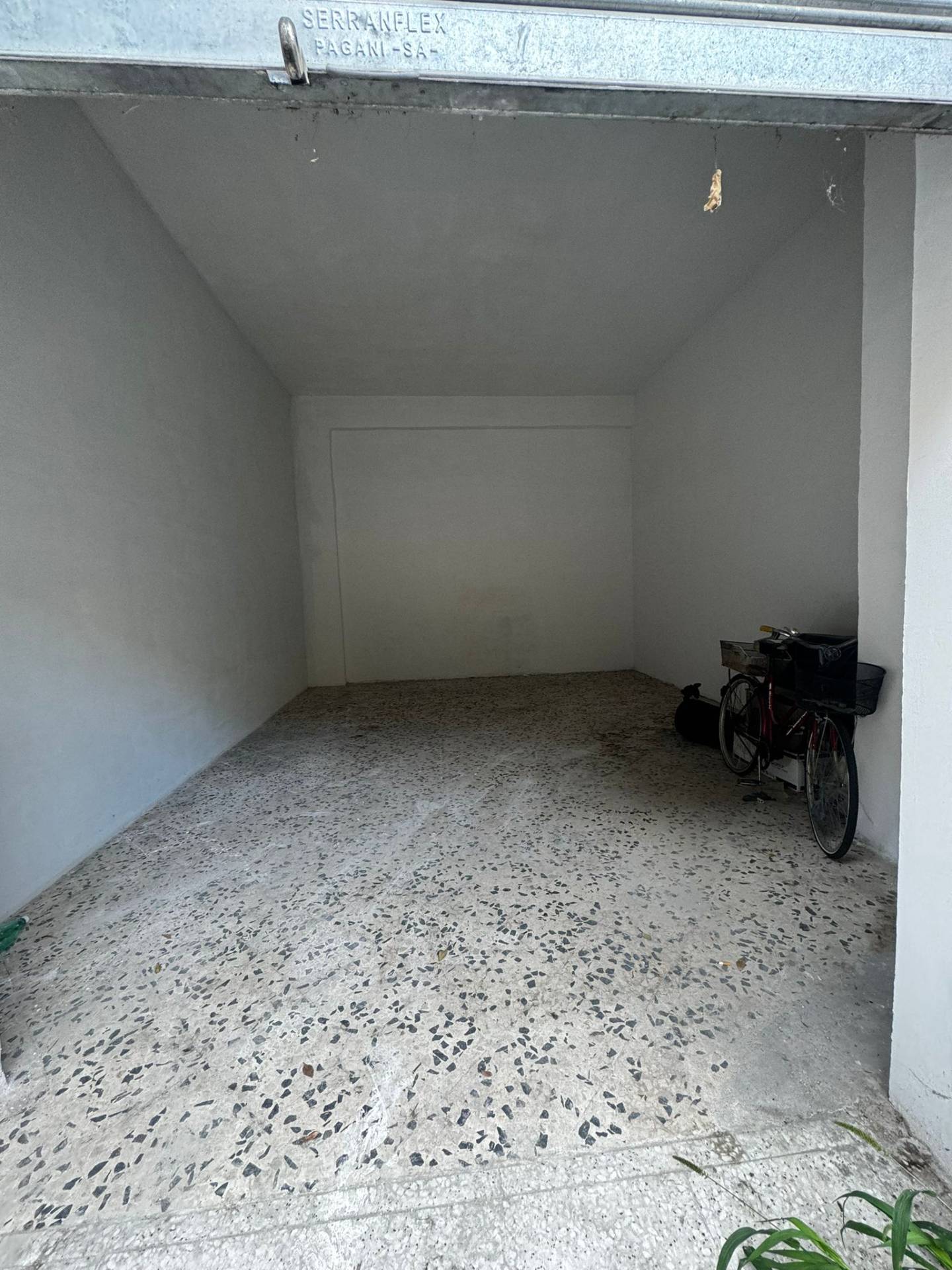Box o garage in vendita a Salerno, PASTENA