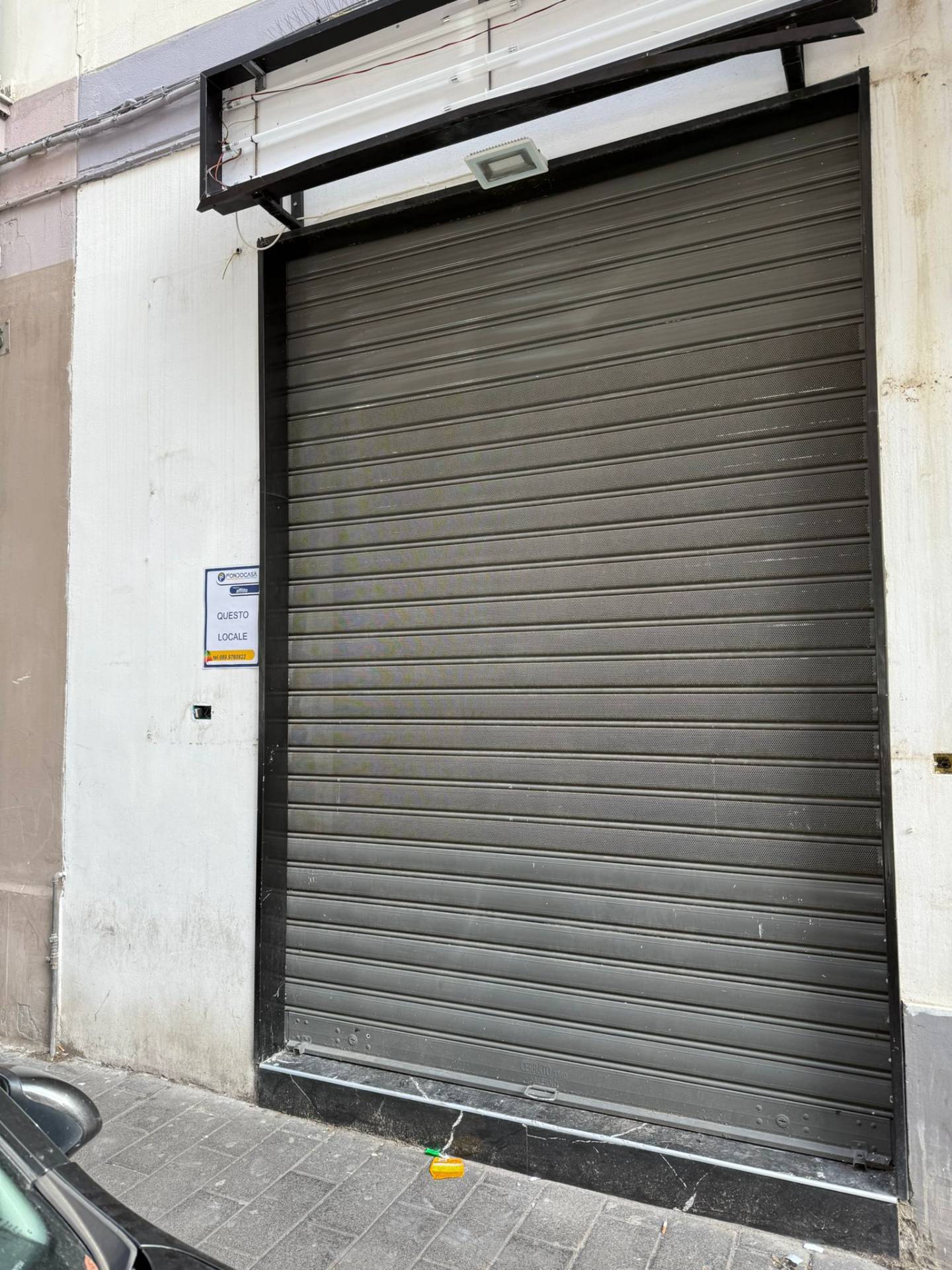 Locale commerciale in affitto a Salerno, PASTENA