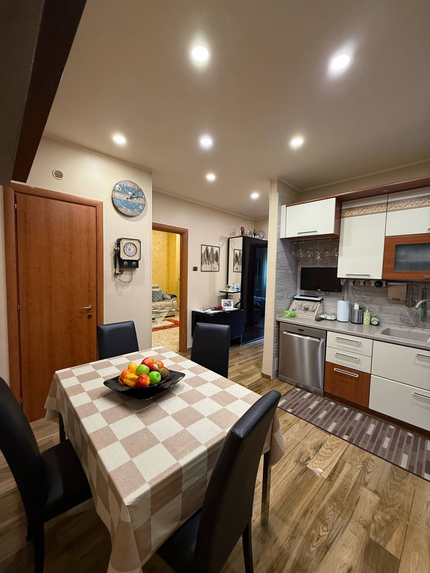 Appartamento in vendita a Salerno, Carmine